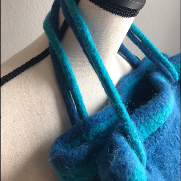 NWOT Large Boiled Wool handcrafted bag / purse - Picture 4 of 12